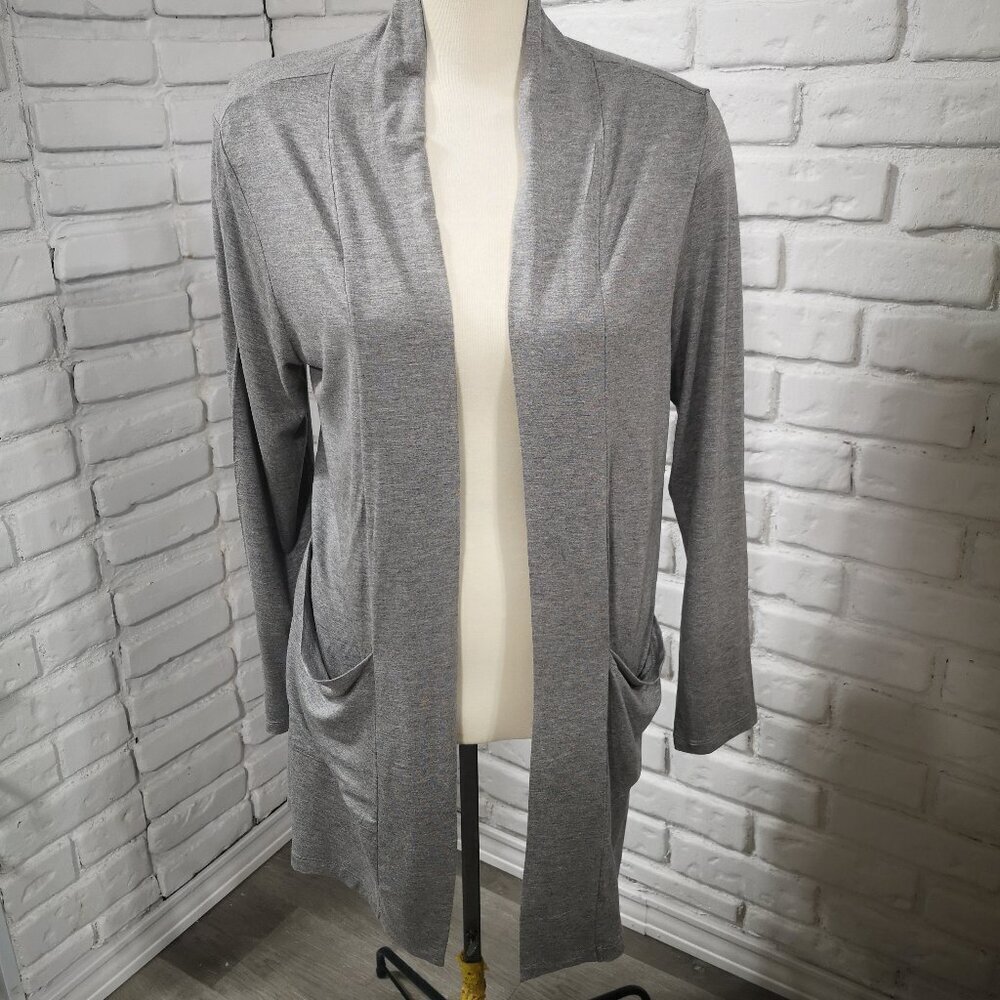 Tahari Ladies Size Large Grey Lightweight Straight Fit Open Cardigan